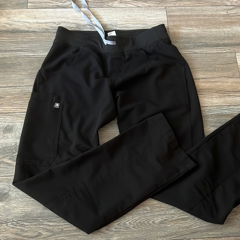 Black Figs Scrub Pants